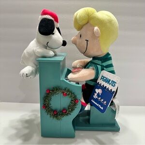 Snoopy Peanuts Linus Christmas Plush Animated Piano Battery Op Music Motion 12"